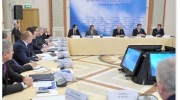 В.Путин провел в Киришах совещание по поставкам газа