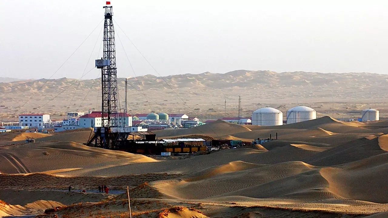 CNPC обещает найти большие запасы углеводородов в Таджикистане